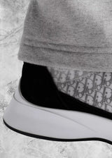 DR B25 Black & White - Sneaker Collective