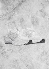 SAUCONY ProGrid Omni 9 White - Sneaker Collective