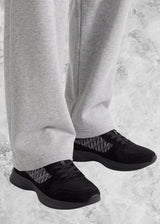 DR B25 Black on Black - Sneaker Collective