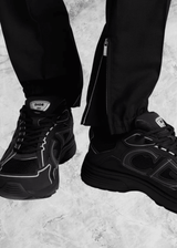 DR B30 Black - Sneaker Collective