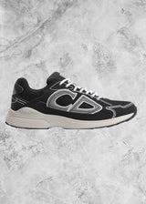DR B30 Black & White - Sneaker Collective