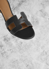 HRMS Izmir heeled Sandal Black - Sneaker Collective
